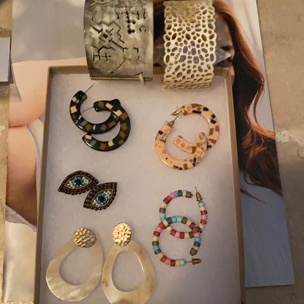 Noonday collection lot